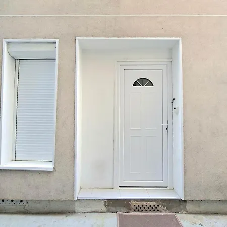 So'cosy 4-bed Apartment Vincennes